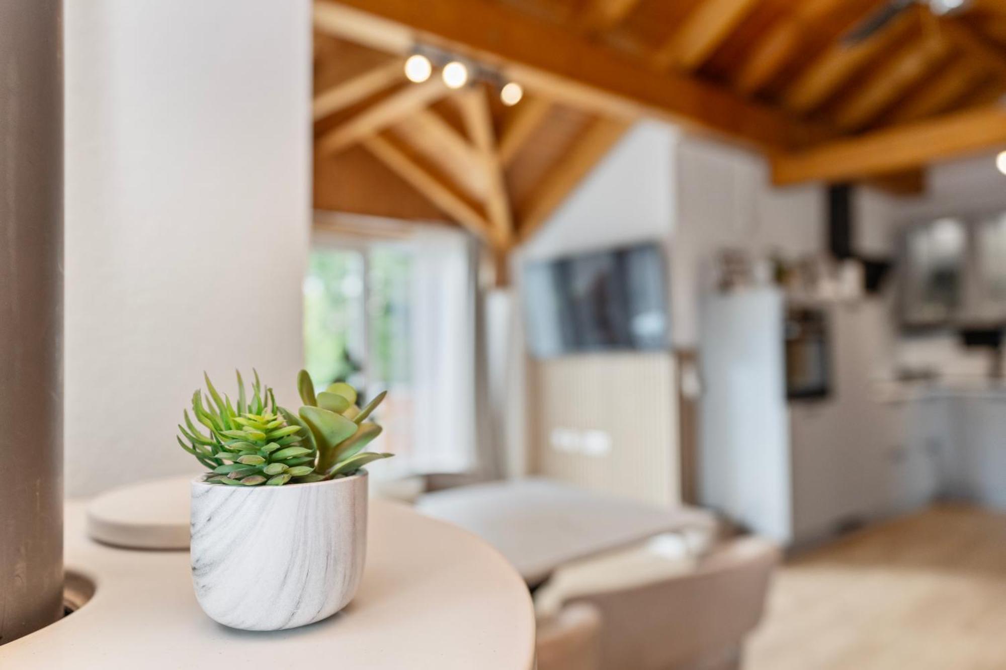 Anytime - Gaestehaus Am Weinberg In Apartment