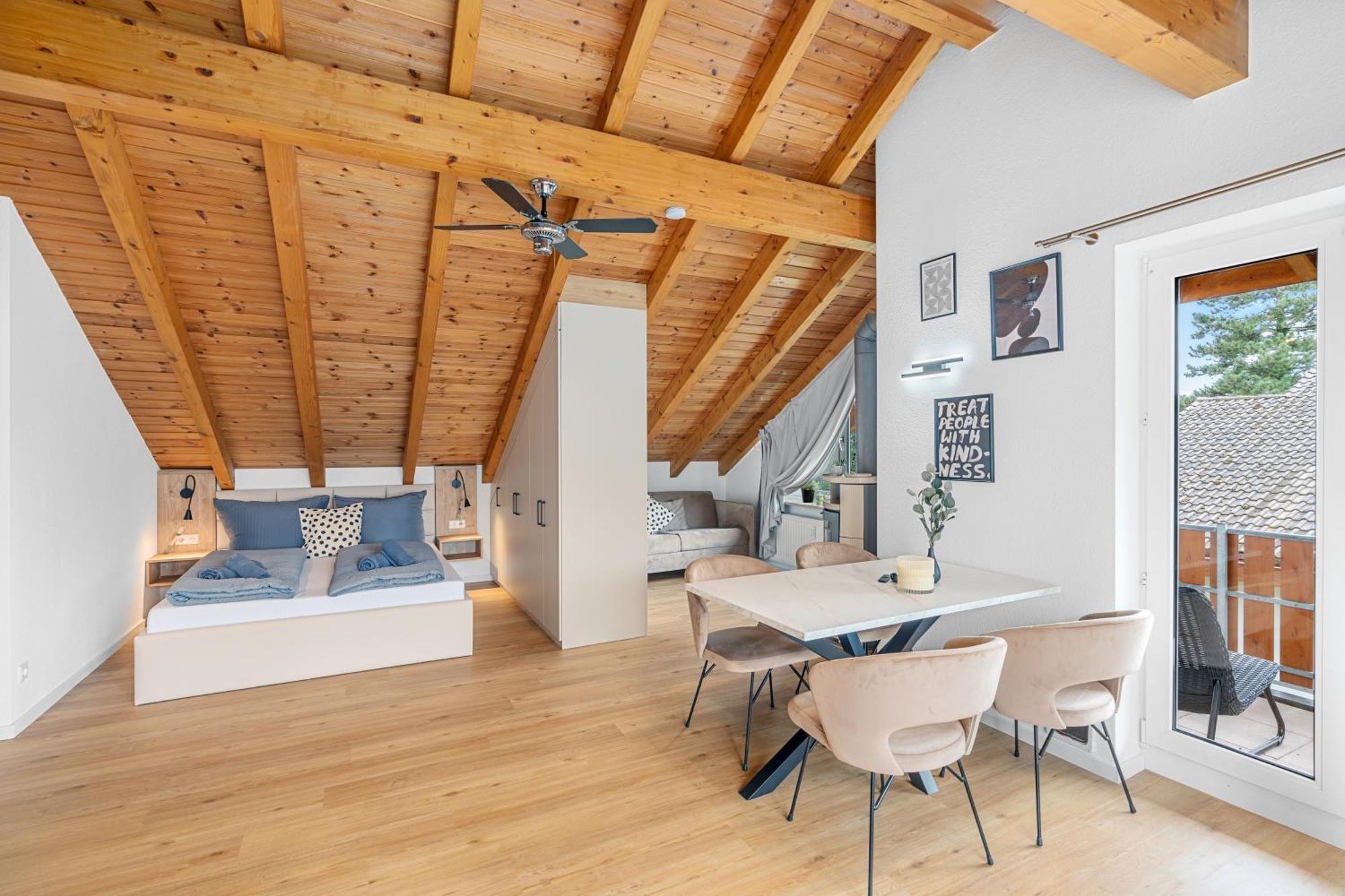 Anytime - Gaestehaus Am Weinberg In Uberlingen