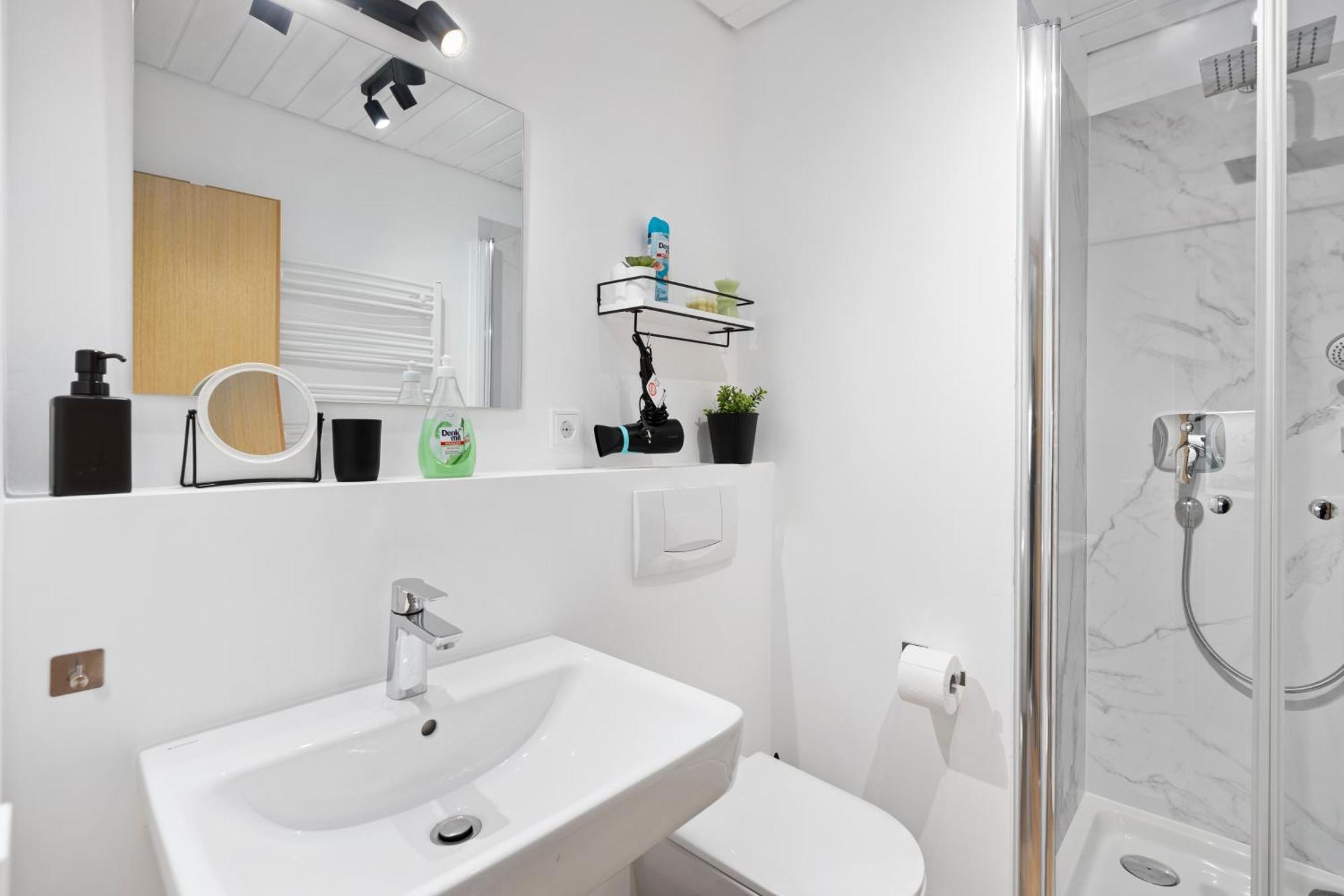 Apartment Anytime - Gaestehaus Am Weinberg In *