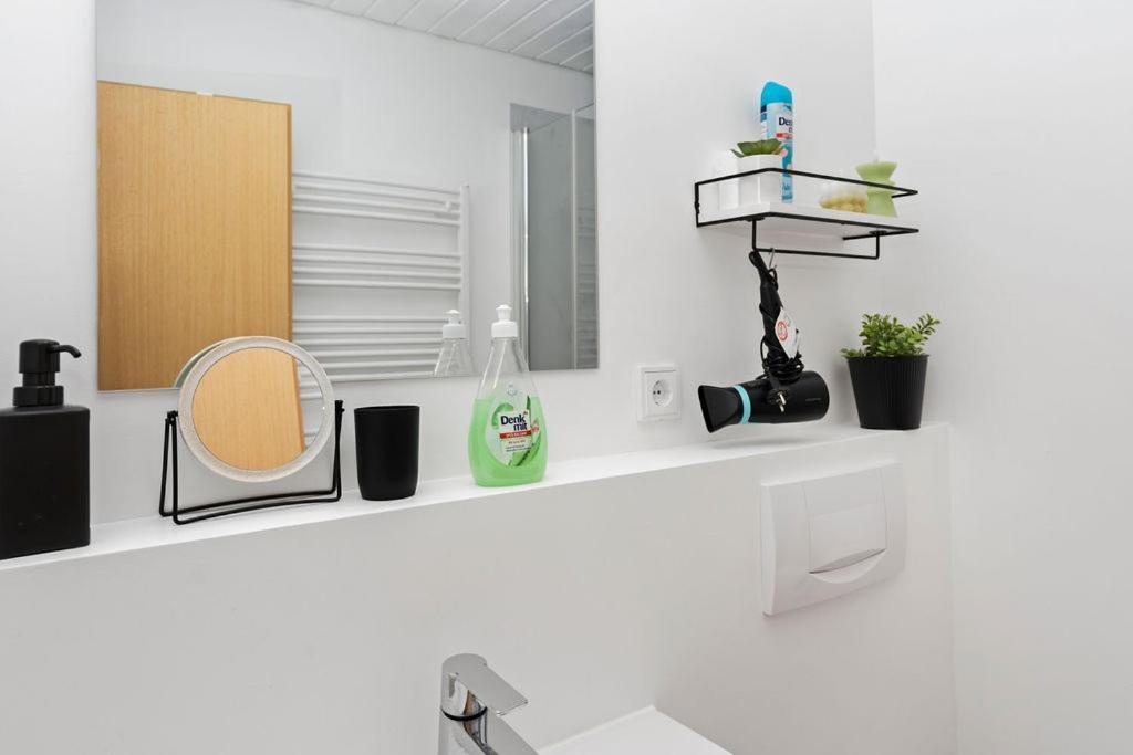 Apartment Anytime - Gaestehaus Am Weinberg In *
